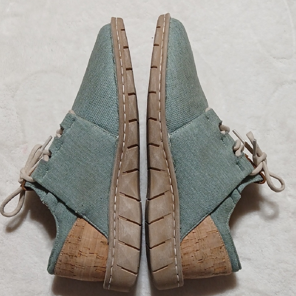 Tony Lama Racey Light Green and Tan Casual Shoes Size 9 Womans - Picture 4 of 8